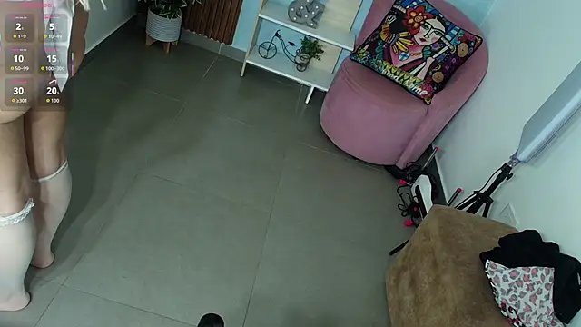 Dalila Sky online show from October 31, 6:15 pm