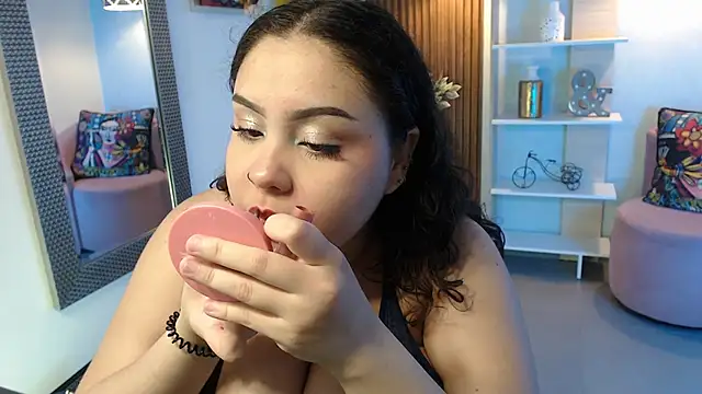 Dalila Sky online show from June 3, 6:12 pm