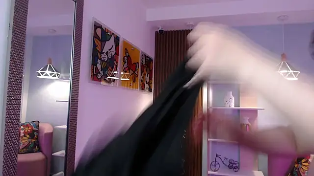 Dalila Sky online show from April 14, 6:13 pm