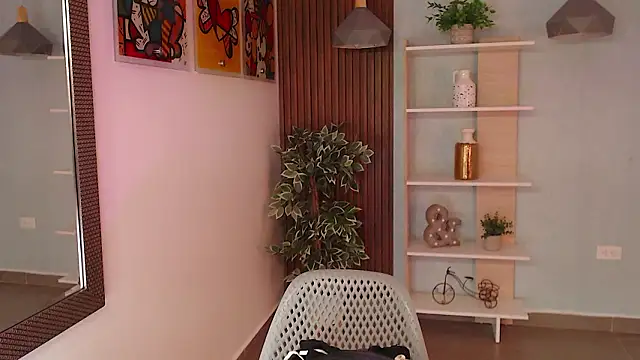 Snapshot of Dalila_Sky chatting on February 2, 6:07 pm Dalila Sky online show from February 2, 6:07 pm