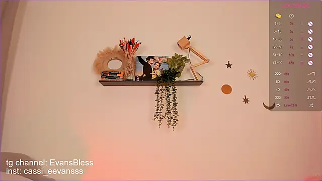 Cassie Ice online show from October 14, 7:31 am