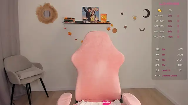 Cassie Ice online show from November 30, 3:57 pm