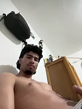 andy 0018 online show from February 21, 10:45 pm