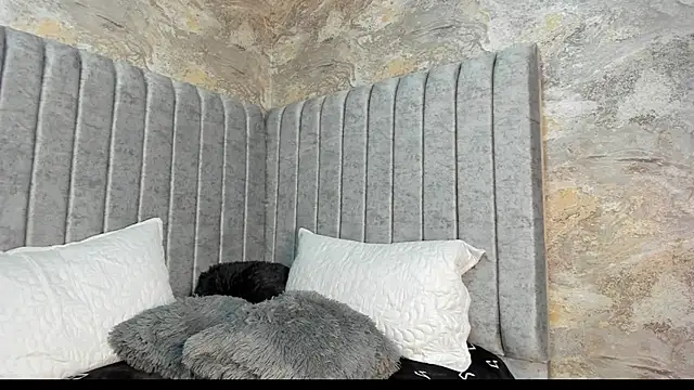 andy 0018 online show from March 5, 7:06 pm