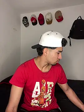 andy 0018 online show from December 15, 3:40 pm