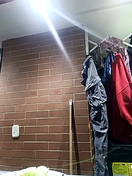 Snapshot of devi_black13_ chatting on February 19, 1:18 am devi black13 online show from February 19, 1:18 am