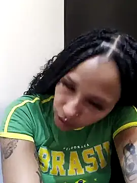 Snapshot of devi_black13_ chatting on February 27, 4:57 am devi black13 online show from February 27, 4:57 am