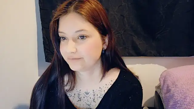 swett-veroniica online show from May 12, 1:17 pm