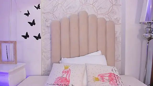 Foxy200   online show from March 4, 7:54 pm