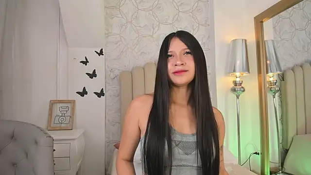 Foxy200   online show from October 3, 7:59 pm