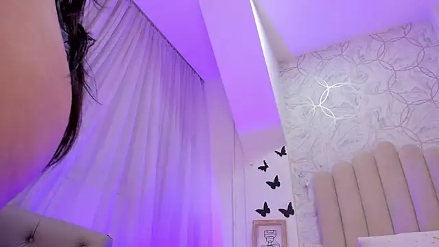 Foxy200   online show from February 23, 7:58 pm