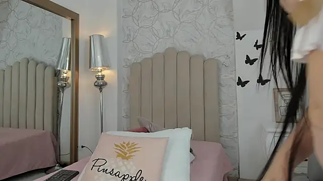 Foxy200   online show from October 21, 7:57 pm