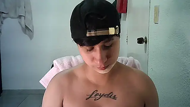 Im Milan Rs online show from November 18, 1:54 am