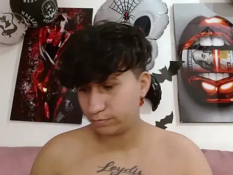 Im Milan Rs online show from October 23, 7:56 pm