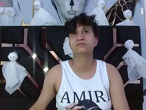 Im Milan Rs online show from October 22, 7:02 pm