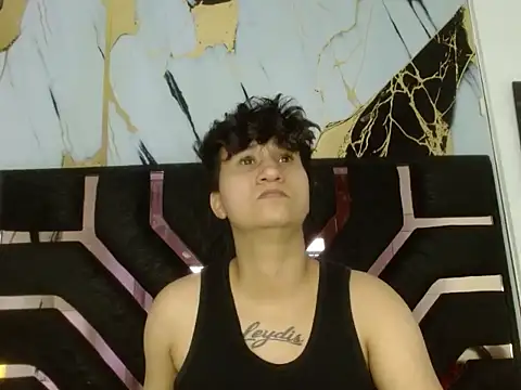 Snapshot of Im_Milan_Rs chatting on October 3, 2:59 am Im Milan Rs online show from October 3, 2:59 am