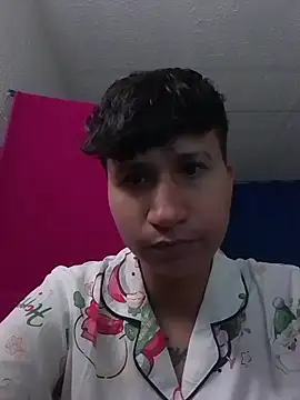 Im Milan Rs online show from February 16, 1:59 am