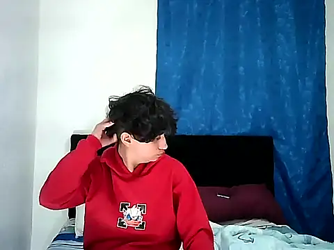 Im Milan Rs online show from November 30, 1:28 am