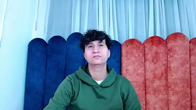 Snapshot of Im_Milan_Rs chatting on September 25, 2:50 am Im Milan Rs online show from September 25, 2:50 am