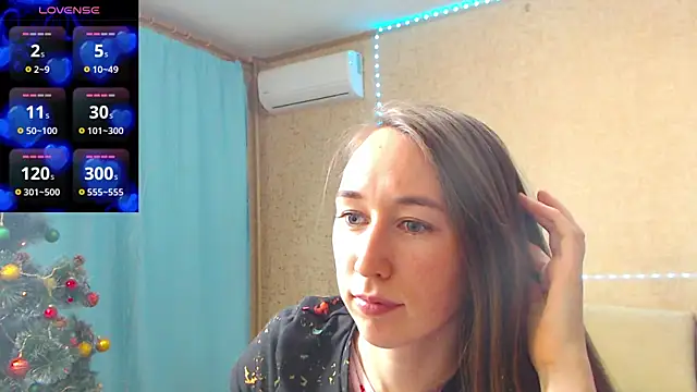 Snapshot of --Model--2 chatting on February 2, 5:26 pm --Model--2 online show from February 2, 5:26 pm