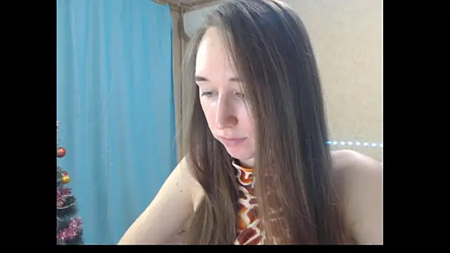 Snapshot of --Model--2 chatting on January 4, 4:22 pm --Model--2 online show from January 4, 4:22 pm