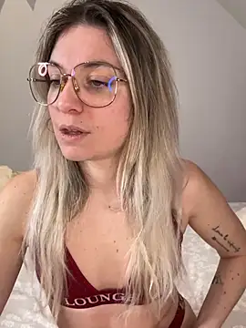 carlaaa online show from February 16, 9:56 pm