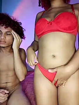 CasalAkira online show from December 5, 8:50 pm