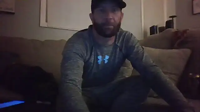 Snapshot of Edward_LongCock chatting on December 11, 4:49 am Edward LongCock online show from December 11, 4:49 am