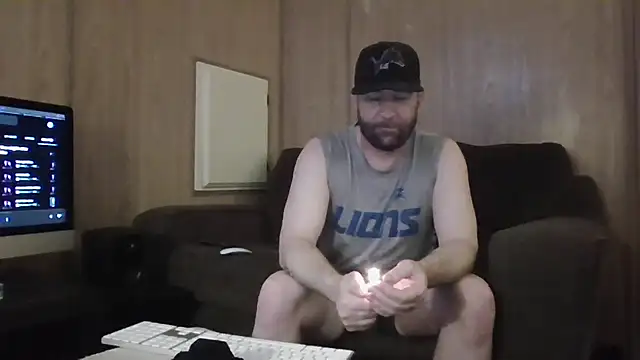 Edward LongCock online show from April 12, 4:49 am