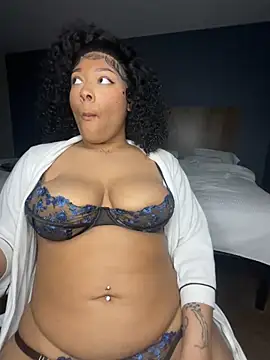 Snapshot of dvtbvby chatting on February 28, 7:46 pm dvtbvby online show from February 28, 7:46 pm