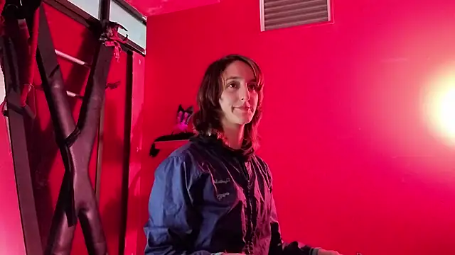 Ambar Roux  online show from February 7, 1:24 am