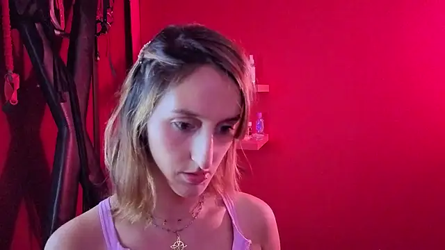 Ambar Roux  online show from January 13, 1:20 am