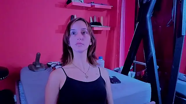 Ambar Roux  online show from September 8, 5:23 pm