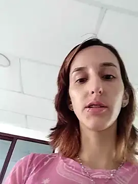 Ambar Roux  online show from November 5, 1:25 pm