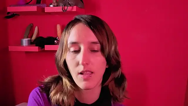 Ambar Roux  online show from November 25, 2:23 am