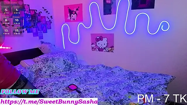 Snapshot of Bunny__of_love chatting on October 6, 8:09 pm Bunny of love online show from October 6, 8:09 pm