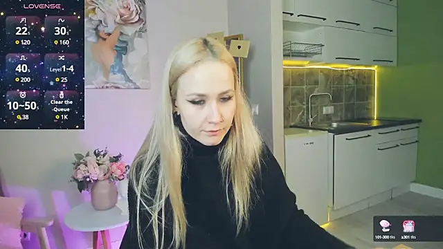 Snapshot of Bunny__of_love chatting on February 15, 1:38 pm Bunny of love online show from February 15, 1:38 pm