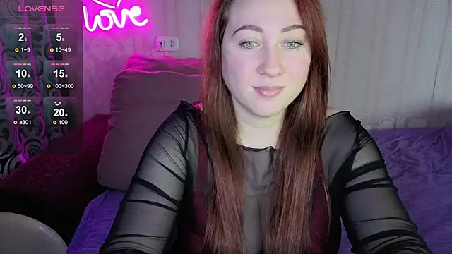 KellyCrystall online show from October 9, 7:20 am