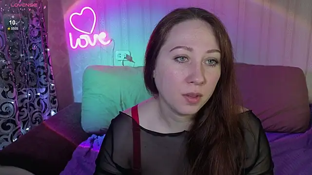 KellyCrystall online show from March 28, 2:23 am