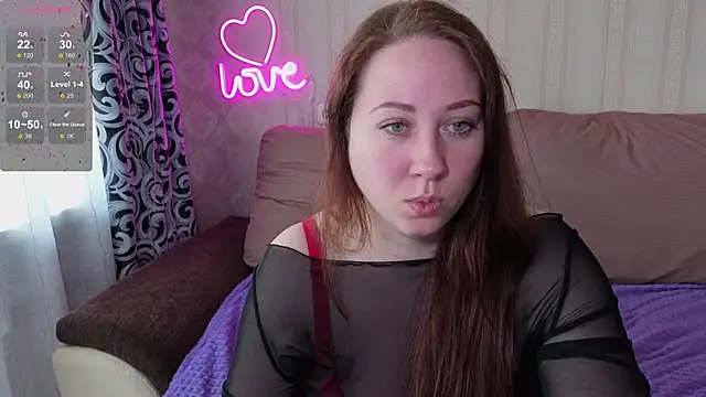 KellyCrystall online show from May 9, 2:26 am