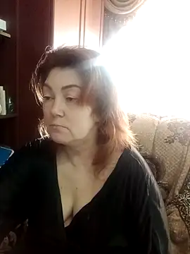Snapshot of Madame-Butterfly chatting on February 19, 9:17 am Madame-Butterfly online show from February 19, 9:17 am