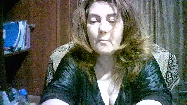 Snapshot of Madame-Butterfly chatting on October 30, 10:17 pm Madame-Butterfly online show from October 30, 10:17 pm