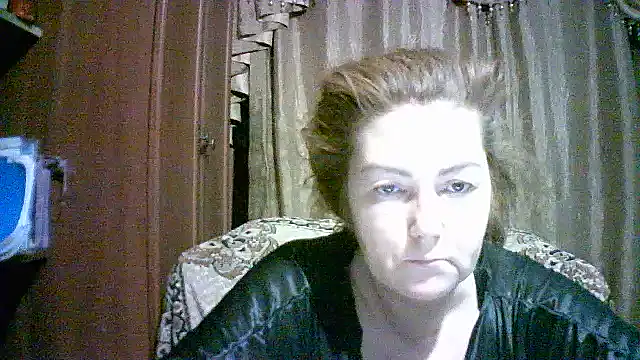 Snapshot of Madame-Butterfly chatting on October 8, 1:34 pm Madame-Butterfly online show from October 8, 1:34 pm