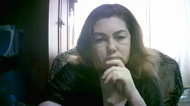 Snapshot of Madame-Butterfly chatting on October 19, 6:27 am Madame-Butterfly online show from October 19, 6:27 am