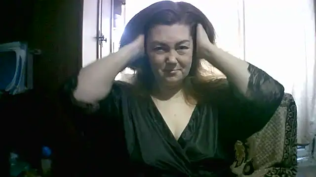 Snapshot of Madame-Butterfly chatting on October 22, 6:57 am Madame-Butterfly online show from October 22, 6:57 am