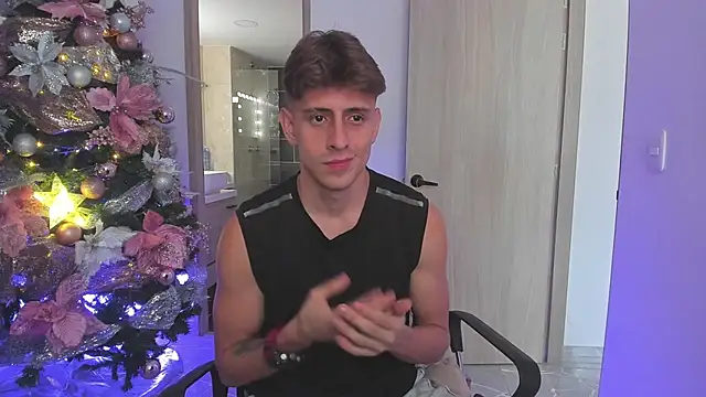 Jasperjoness online show from December 13, 9:51 pm