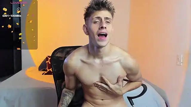 Jasperjoness online show from November 28, 9:37 pm