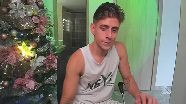 Jasperjoness online show from December 16, 8:58 pm