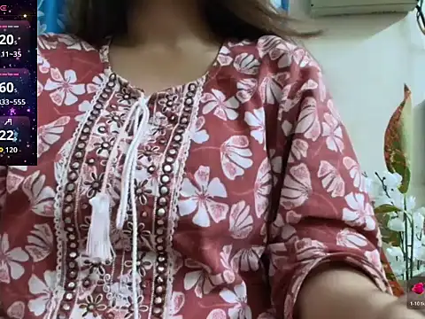 Reika 01 online show from June 12, 12:41 am