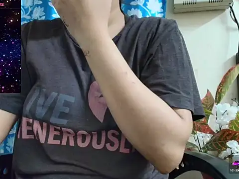 Reika 01 online show from June 5, 2:05 am